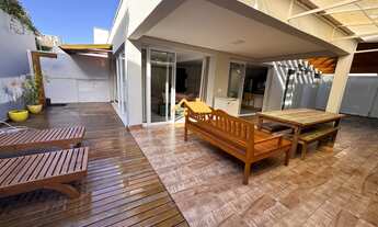 Imagem: Casa de luxo em condomínio à venda em