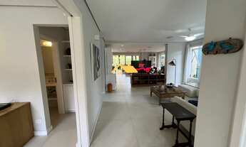 Imagem 5: Casa de Alto Padrão no Condomínio Baleares praia da Baleia- São Sebastião ? 5 Suítes