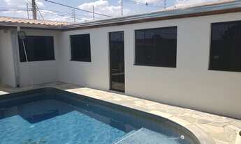 Imagem: Linda Casa com ponto comercial em Porto