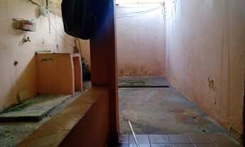 Imagem 2: Casa com edícula no centro de Boituva - SP