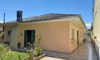 Imagem 3: Casa em Guaratuba com ponto comercial: 5 quartos, 4 salas, 2 vagas, 300m² de área no bairr