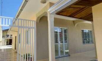 Imagem 4: Casa em Guaratuba com ponto comercial: 5 quartos, 4 salas, 2 vagas, 300m² de área no bairr