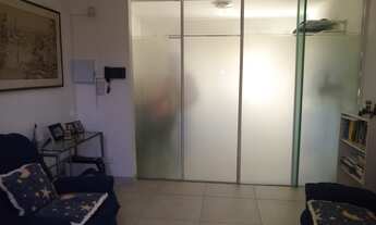 Imagem 7: Sobrado no Centro de Guaratuba-PR com Terreno Amplo de 280m²: 3 Quartos, 2 Suítes, 3 Salas