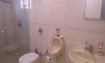 Imagem 6: Sobrado no Centro de Guaratuba-PR com Terreno Amplo de 280m²: 3 Quartos, 2 Suítes, 3 Salas