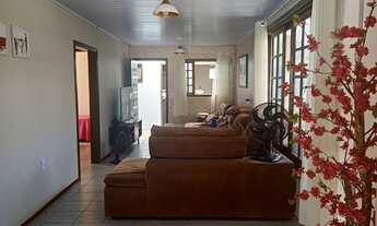 Imagem 5: Casa com piscina em Guaratuba próximo a praia, com 5 quartos sendo 2 suítes