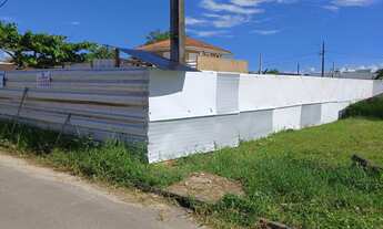Imagem 7: Casa da praia de Guaratuba com piscina com 3 quartos e sendo 1 piscina