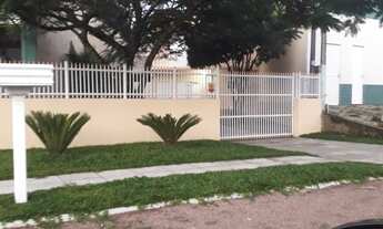 Imagem 2: Imperdível! Sobrado com piscina à venda em Guaratuba-PR, no bairro Coroados - Iemanja. 2 q