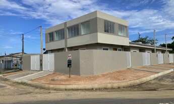 Imagem 2: Sobrado à Venda no Cohapar em Guaratuba-PR: Casa com 2 Quartos, 2 Salas e 80,00 m² de Área
