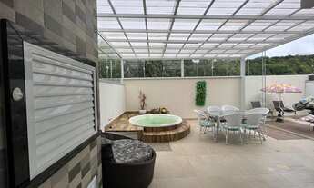 Imagem 6: Casa de luxo à venda em Guaratuba-PR, bairro Brejatuba: 2 quartos, sala, 2 banheiros, 2 va