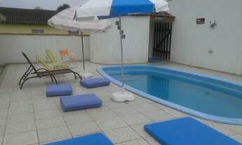 Imagem 4: Imperdível oportunidade: Sobrado com piscina, 5 quartos e 5 vagas de garagem em Guaratuba