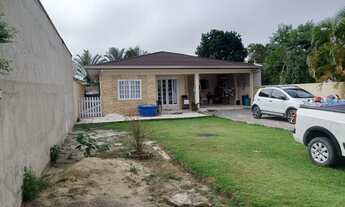 Imagem 5: Imperdível casa à venda em Guaratuba-PR, bairro Coroados: 3 quartos, suíte, sala, 2 banhei