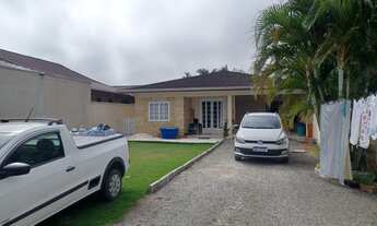 Imagem 2: Imperdível casa à venda em Guaratuba-PR, bairro Coroados: 3 quartos, suíte, sala, 2 banhei