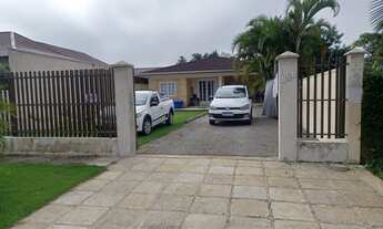 Imagem 3: Imperdível casa à venda em Guaratuba-PR, bairro Coroados: 3 quartos, suíte, sala, 2 banhei