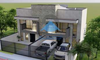 Imagem 2: Casa de Alto Padrão com 3 Suítes no Centro de Guaratuba-PR: Lançamento de 122m², 2 Vagas