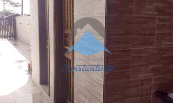 Imagem 6: Sobrado á venda com 3 quartos sendo 1 suíte e com piscina