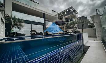 Imagem: Tríplex de frente ao mar com 4 suites mais