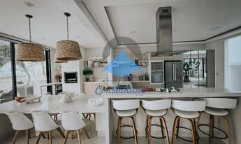 Imagem 6: Tríplex de frente ao mar com 4 suites mais 3 quartos e piscina a venda em Guaratuba PR, mo