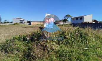 Imagem 3: Terreno à venda em Guaratuba-PR, bairro Nereidas com 490m² de área. Venha conferir!