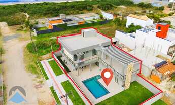 Imagem: Casa de Alto Padrão à Venda em Guaratuba-PR