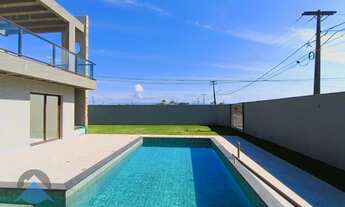 Imagem 4: Casa de Alto Padrão à Venda em Guaratuba-PR: 5 quartos, 5 suítes, 2 salas, 6 banheiros, 4