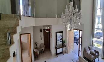 Imagem 6: Sobrado com 3 suítes com 285 m2, Cond. Amstalden, banheira, piscina, 4 vagas, adega, escri