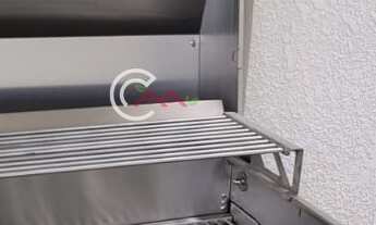 Imagem 2: Sobrado em condomínio fechado, com 300 m2, 4 suítes, escritório, depósito, 4 vagas de gara