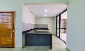 Imagem 5: CASA TÉRREA COM PISCINA E UM BOM QUINTAL EM CONDOMÍNIO FECHADO