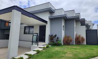 Imagem 4: Casa em condomínio com 3 suítes, 140 m2, sala e cozinha integrada, espaço para churrasquei