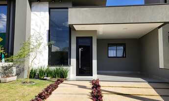 Imagem 3: Linda casa com 140 m2, 3 dormitórios, 1 suíte com closet, móveis planejados, 2 vagas de ga