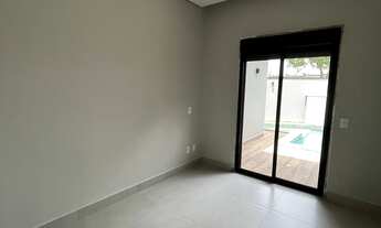 Imagem 7: Linda casa de esquina com 3 dormitórios, 131 m2, 1 suíte, piscina, 2 vagas de garagem, ent