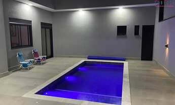 Imagem 3: Casa com 3 suítes, sendo 1 master, 198 m2, escritório, piscina aquecida, móveis planejados