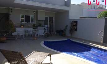 Imagem: Casa com 3 suítes, 218 m2, piscina, espaço