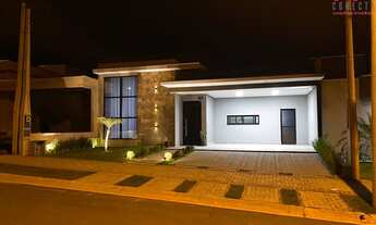 Imagem 5: Casa com 3 suítes, sendo 1 master, 198 m2, escritório, piscina aquecida, móveis planejados