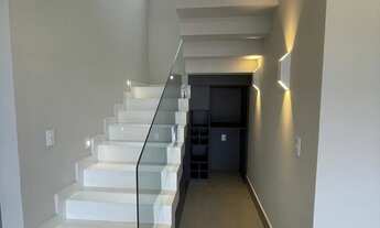 Imagem 3: Sobrado com 3 suítes, sendo 1 master, 271 m2, espaço gourmet com churrasqueira, escritório