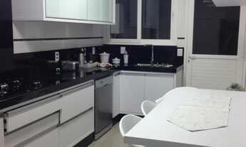 Imagem 2: Sobrado com 3 suítes, 187 m2, escritório, reformado, móveis planejados, excelente localiza