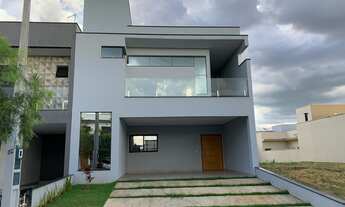 Imagem: Casa em condomínio com 134 m2, 3 suítes