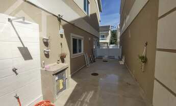 Imagem 4: Em um dos melhores condomínios de Vargem Grande. Muita segurança para você e sua família