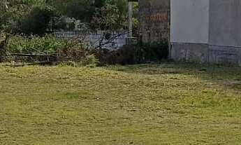 Imagem: Terreno à venda em Imbituba-SC, no bairro