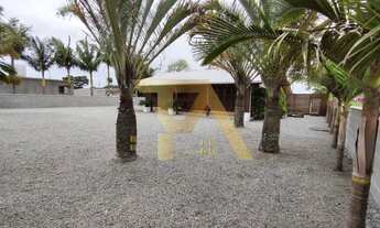 Imagem 2: Imperdível Casa à Venda em Imbituba-SC, Bairro Araçatuba: 3 Quartos, 1 Suíte, 3 Salas, 2 B