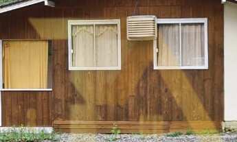 Imagem 2: Casa com Terreno de 720m² com piscina à Venda