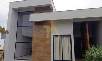 Imagem 2: Linda Casa 100m² à Venda