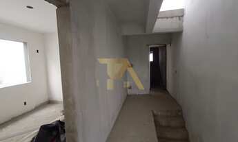 Imagem 4: Casa tipo Sobrado com 3 suítes a menos de 1minuto da praia do centro com 170m² à Venda