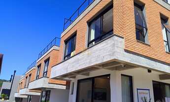 Imagem: Casa 3dorm. A 2 min da Praia Central