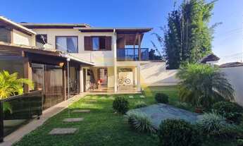 Imagem: Casa sobrado 240m² a apenas 15 minutos