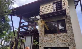 Imagem: Casa em um terreno de 5390m² com vista