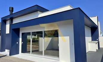 Imagem: Casa com 2 quartos (1 suíte), lareira e