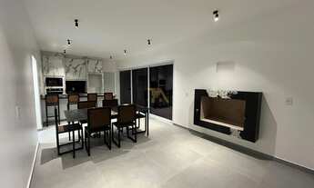 Imagem 6: Casa com 2 quartos (1 suíte), lareira e churrasqueira