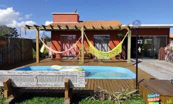 Imagem: Casa de 3 Quartos com Piscina