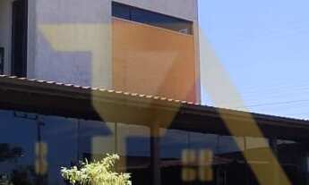 Imagem: Casa com Piscina e Jardim na Lagoa de Ibiraquera