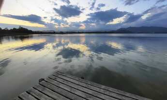 Imagem: Terreno com 715 m² a 100 m da Lagoa